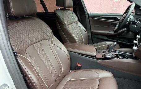 BMW 5 серия, 2022 год, 5 650 000 рублей, 10 фотография