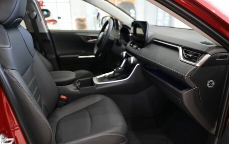 Toyota RAV4, 2025 год, 5 950 000 рублей, 15 фотография