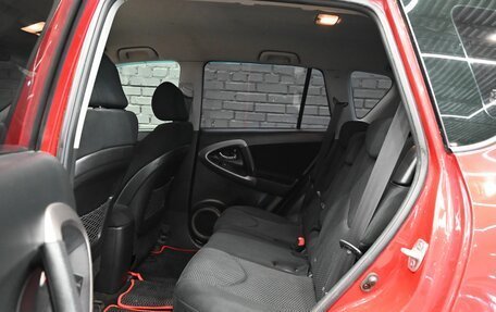 Toyota RAV4, 2006 год, 1 100 000 рублей, 19 фотография