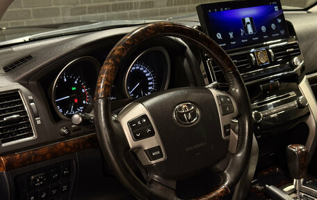 Toyota Land Cruiser 200, 2013 год, 3 820 000 рублей, 17 фотография