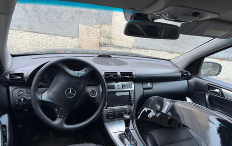 Mercedes-Benz C-Класс, 2006 год, 260 000 рублей, 5 фотография