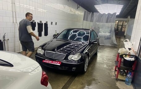 Mercedes-Benz C-Класс, 2006 год, 260 000 рублей, 8 фотография