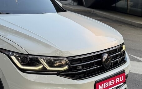 Volkswagen Tiguan II, 2021 год, 3 750 000 рублей, 4 фотография