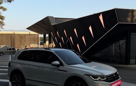 Volkswagen Tiguan II, 2021 год, 3 750 000 рублей, 5 фотография