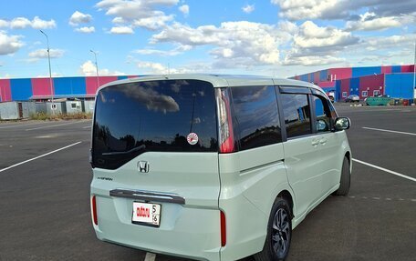 Honda Stepwgn IV, 2016 год, 1 680 000 рублей, 7 фотография