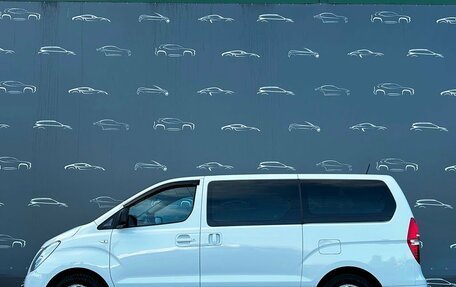 Hyundai H-1 II рестайлинг, 2015 год, 1 867 600 рублей, 15 фотография