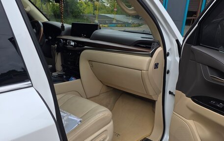Lexus LX III, 2017 год, 6 250 000 рублей, 8 фотография