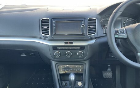 Volkswagen Sharan II, 2015 год, 1 130 000 рублей, 16 фотография