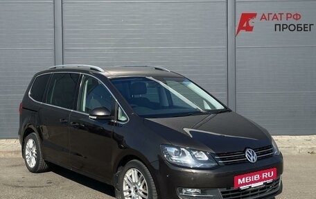 Volkswagen Sharan II, 2015 год, 1 130 000 рублей, 3 фотография