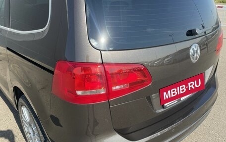 Volkswagen Sharan II, 2015 год, 1 130 000 рублей, 12 фотография