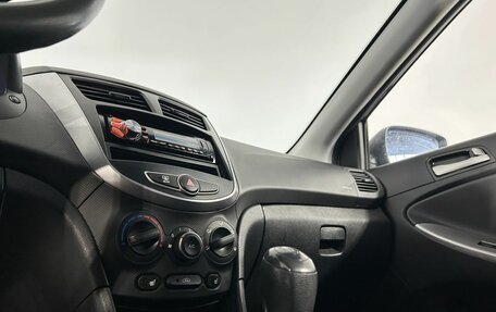 Hyundai Solaris II рестайлинг, 2015 год, 880 000 рублей, 19 фотография