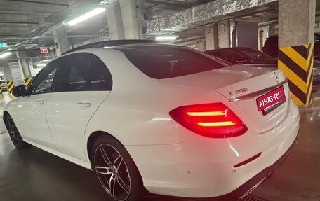 Mercedes-Benz E-Класс, 2017 год, 2 900 000 рублей, 9 фотография