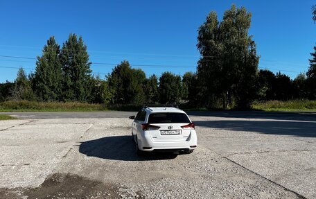 Toyota Auris II, 2015 год, 1 290 000 рублей, 6 фотография