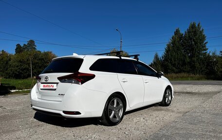Toyota Auris II, 2015 год, 1 290 000 рублей, 8 фотография