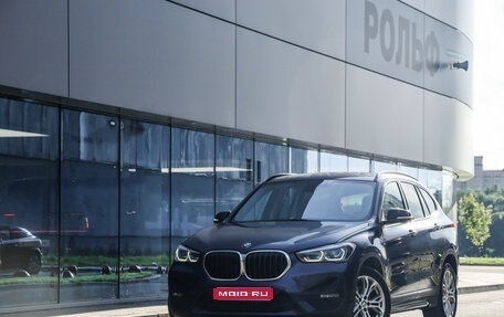 BMW X1, 2019 год, 3 200 000 рублей, 1 фотография