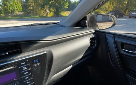 Toyota Auris II, 2015 год, 1 290 000 рублей, 16 фотография