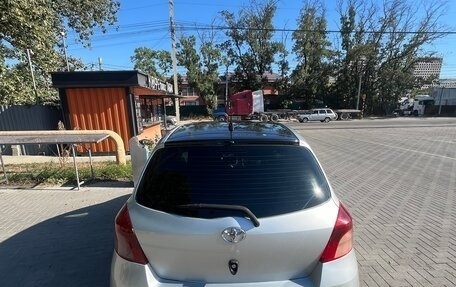 Toyota Vitz, 2005 год, 470 000 рублей, 4 фотография