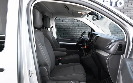 Peugeot Traveller I, 2022 год, 2 475 000 рублей, 13 фотография