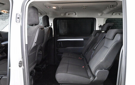 Peugeot Traveller I, 2022 год, 2 475 000 рублей, 10 фотография