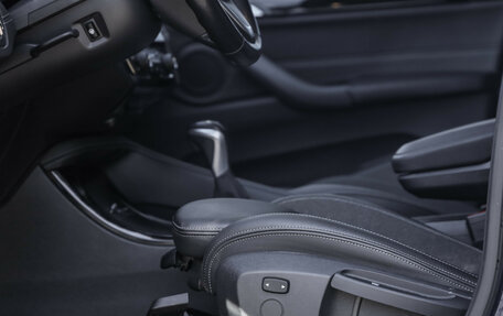 BMW X1, 2019 год, 3 200 000 рублей, 22 фотография