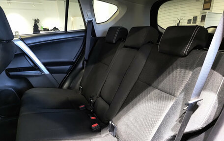 Toyota RAV4, 2017 год, 2 680 000 рублей, 15 фотография