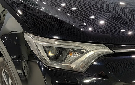 Toyota RAV4, 2017 год, 2 680 000 рублей, 21 фотография