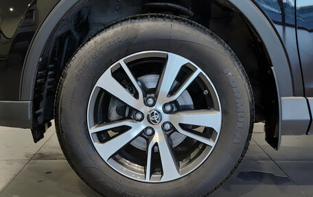 Toyota RAV4, 2017 год, 2 680 000 рублей, 22 фотография