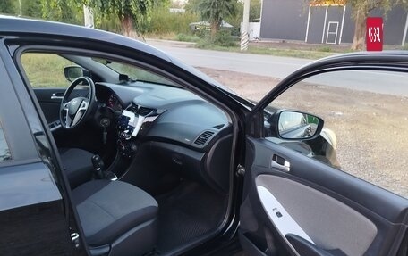 Hyundai Solaris II рестайлинг, 2012 год, 870 000 рублей, 13 фотография