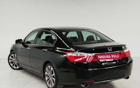 Honda Accord IX рестайлинг, 2013 год, 1 900 000 рублей, 7 фотография
