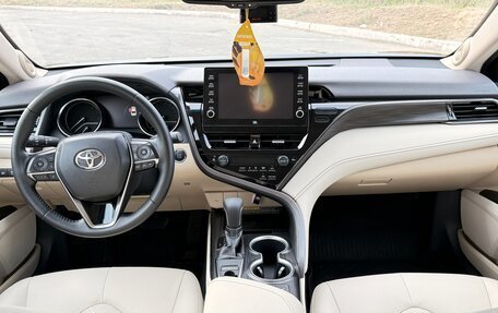 Toyota Camry, 2021 год, 3 850 000 рублей, 23 фотография
