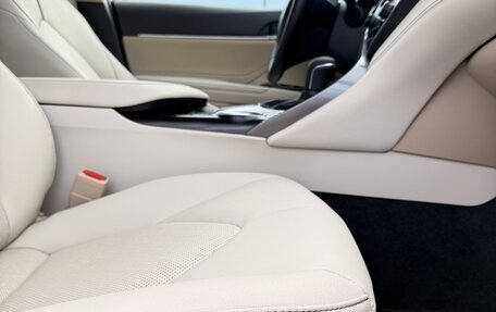 Toyota Camry, 2021 год, 3 850 000 рублей, 17 фотография