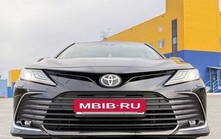 Toyota Camry, 2021 год, 3 850 000 рублей, 12 фотография