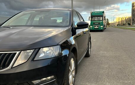 Skoda Octavia, 2017 год, 1 550 000 рублей, 2 фотография