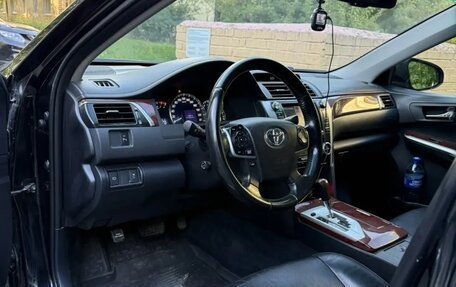 Toyota Camry, 2012 год, 1 600 000 рублей, 8 фотография