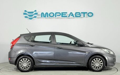Hyundai Solaris II рестайлинг, 2012 год, 680 000 рублей, 4 фотография