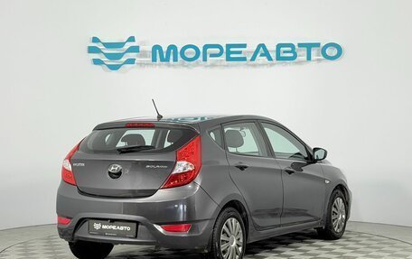 Hyundai Solaris II рестайлинг, 2012 год, 680 000 рублей, 5 фотография
