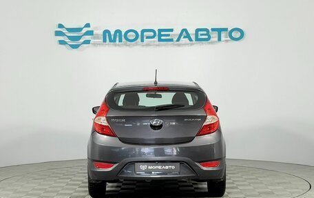 Hyundai Solaris II рестайлинг, 2012 год, 680 000 рублей, 6 фотография