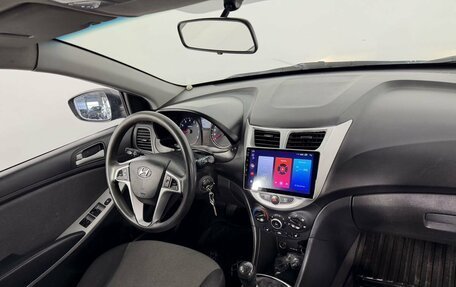 Hyundai Solaris II рестайлинг, 2012 год, 680 000 рублей, 17 фотография