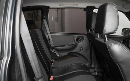 Chevrolet Niva I рестайлинг, 2015 год, 740 000 рублей, 8 фотография