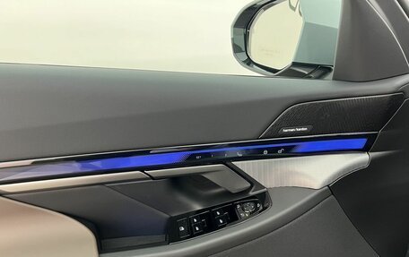BMW 5 серия, 2025 год, 9 240 000 рублей, 18 фотография