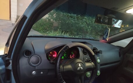 Mitsubishi Colt VI рестайлинг, 2005 год, 425 000 рублей, 3 фотография