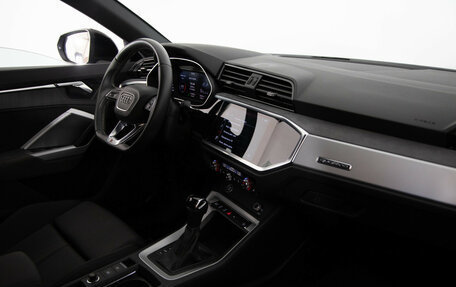 Audi Q3 Sportback, 2020 год, 3 990 000 рублей, 11 фотография