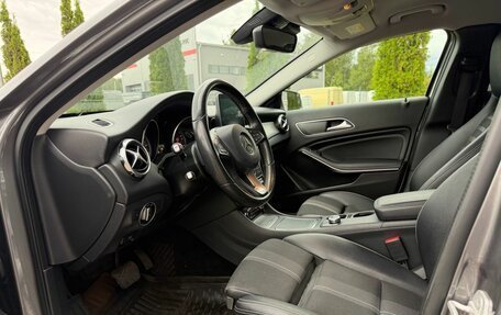 Mercedes-Benz GLA, 2017 год, 1 950 000 рублей, 10 фотография