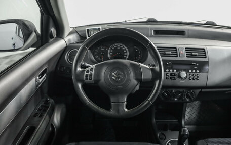 Suzuki Swift III, 2007 год, 599 777 рублей, 11 фотография