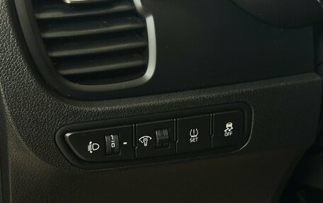 KIA Rio IV, 2017 год, 999 000 рублей, 10 фотография