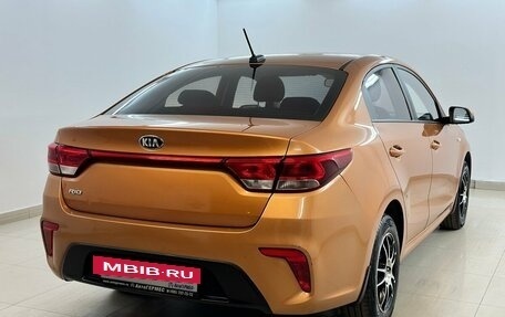 KIA Rio IV, 2017 год, 999 000 рублей, 4 фотография