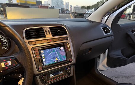 Volkswagen Polo VI (EU Market), 2016 год, 1 199 000 рублей, 2 фотография