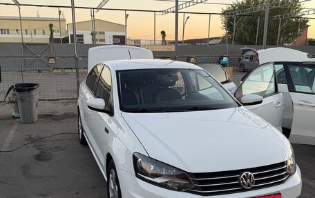 Volkswagen Polo VI (EU Market), 2016 год, 1 199 000 рублей, 25 фотография