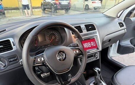 Volkswagen Polo VI (EU Market), 2016 год, 1 199 000 рублей, 21 фотография