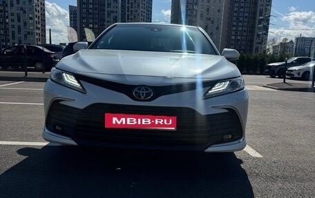 Toyota Camry, 2021 год, 3 050 000 рублей, 9 фотография
